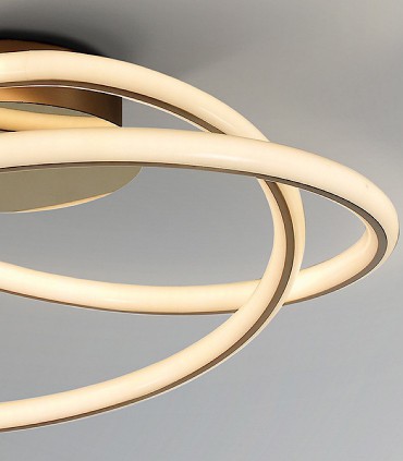 Detalle plafón dorado  Tube de Schuller
