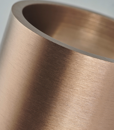 Detalle de espesor de aluminio cepillado. Aplique Zero W2 oro rosa Ø80mm - LIGHT POINT