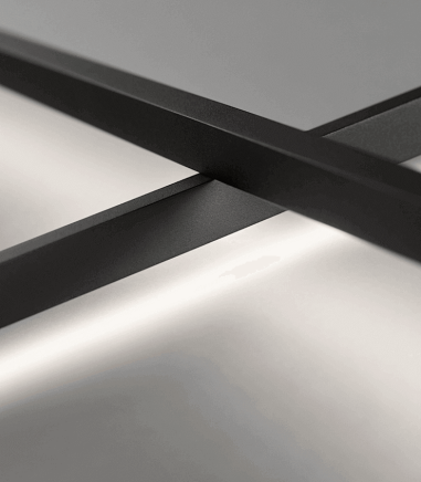 Detalle: Aplique-Plafón Stripe C/W S2000 negro 200cm - LIGHT POINT