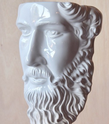 Escultura griega blanca