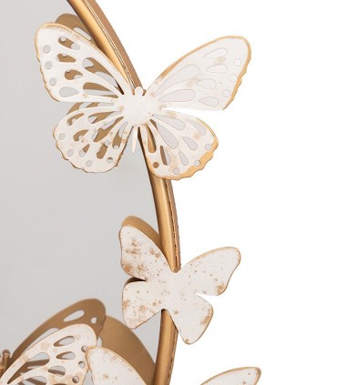 Detalle espejo dorado-Blanco con mariposas metálicas
