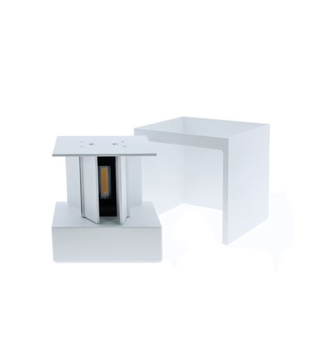 Aplique Cube blanco 2 haces de luz regulables 2x5W IP54