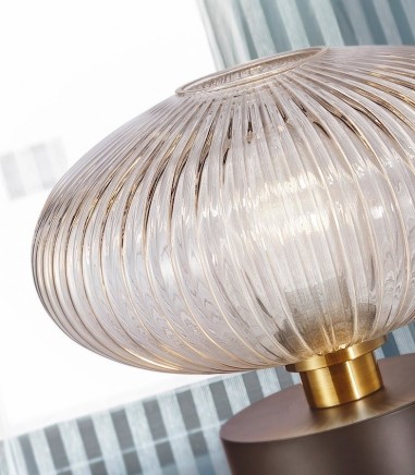 Detalle Lámpara de mesa NORMA 1 luz negro latón - Schuller