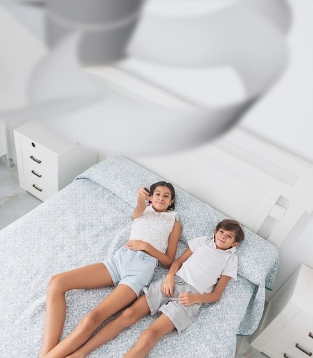 Rose 65 cm | Ventilador de techo LED - Mantra