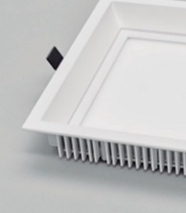 Downlight LED cuadrado IP44 Confort PROFESIONAL Technical Indoor UGR 25W