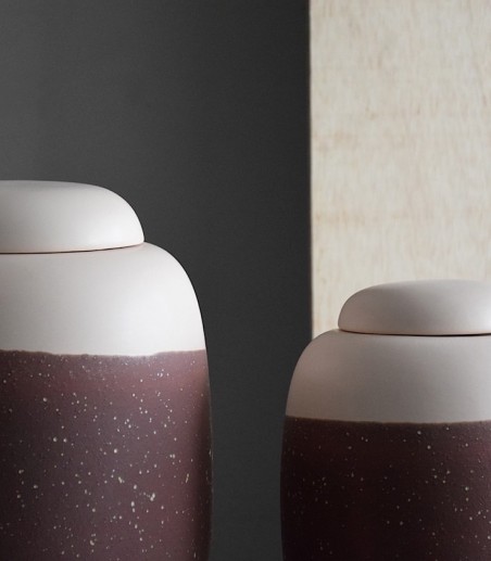 Pote con tapa Saudade pequeño - VP Interiorismo