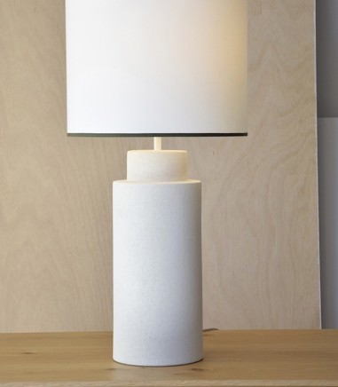 Lámpara de mesa cerámica Mid con pantalla - VP Interiorismo