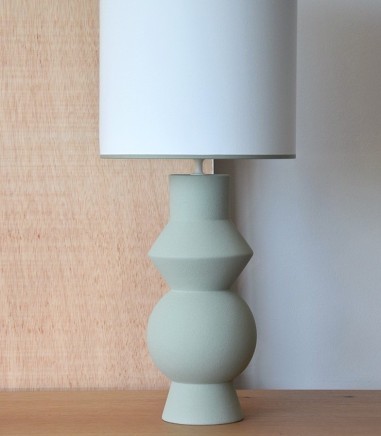Lámpara de mesa Forma verde con pantalla - VP Interiorismo