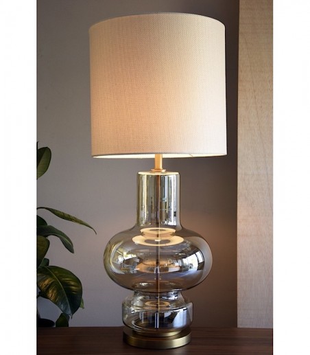 Lámpara mesa salón dorada cristal ámbar con pantalla - VP Interiorismo