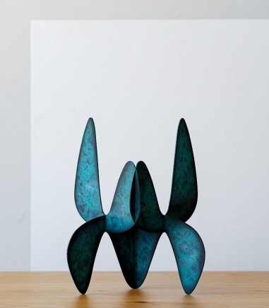 Escultura Lámina grande metal verde y azul - VP Interiorismo