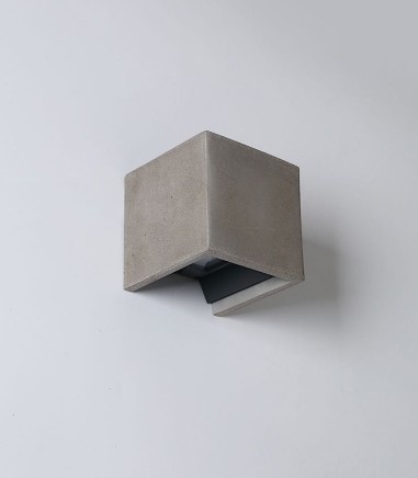 Aplique pared exterior cemento gris cubo Perseo IP65 - ACB