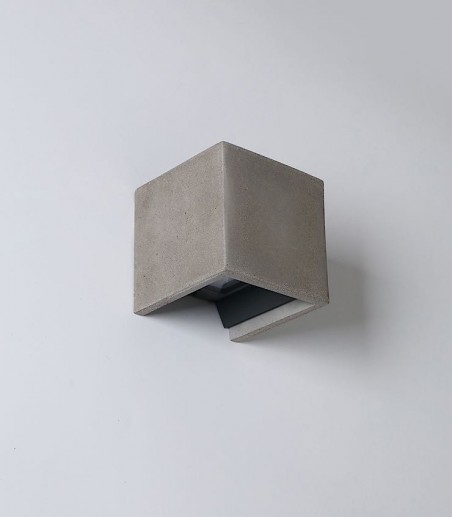 Aplique pared exterior cemento gris cubo Perseo IP65 - ACB