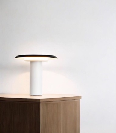 Lámpara de mesita de noche LED Tina 12W - Mantra
