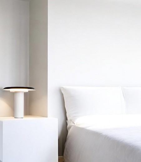 Lámpara de mesita de noche LED Tina 12W - Mantra