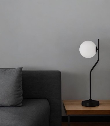 Lámpara de mesa negra MAUI tulipa de globo blanco - ACB