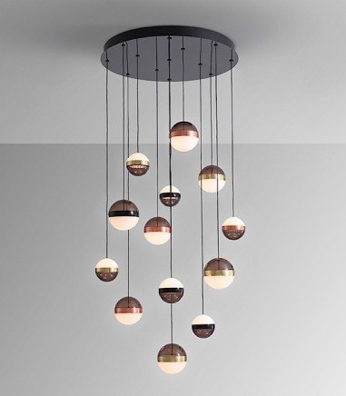 Lámpara colgante para techos altos Orbes 13L negro cobre latón - Schuller