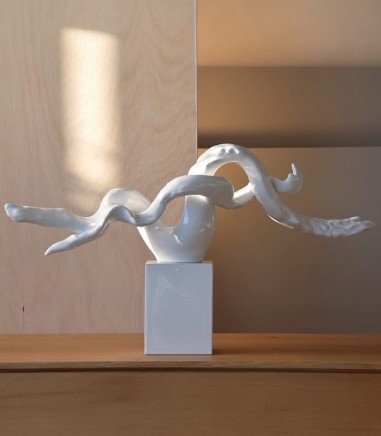 Escultura abstracta Rama cerámica - VP Interiorismo