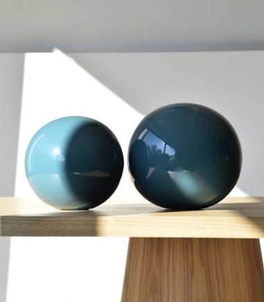 Bola decorativa cerámica lisa verde brillo - VP Interiorismo