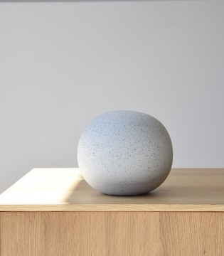Bola decorativa cerámica color II gris cemento - VP Interiorismo