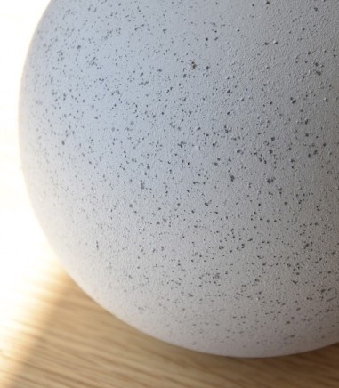 Bola decorativa cerámica color II gris cemento - VP Interiorismo