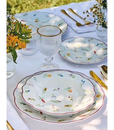 Vajilla completa de porcelana...
