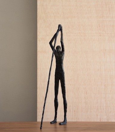 Escultura decorativa hombre en metal N1 - VP Interiorismo