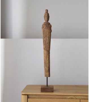 Escultura decorativa colec. Monje madera tallada baja - VP Interiorismo