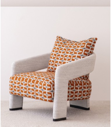 Butaca doble tapizado beige y naranjas - VP Interiorismo
