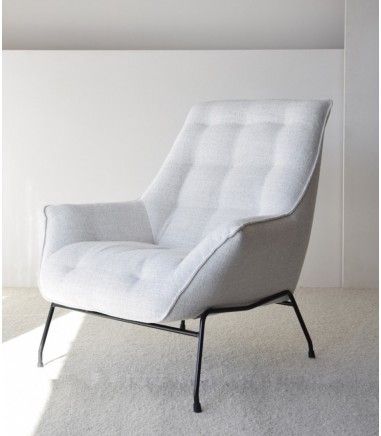 Butaca respaldo alto tonos beige - VP Interiorismo