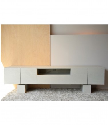 Mueble TV roble tono blanco roto mate - VP Interiorismo