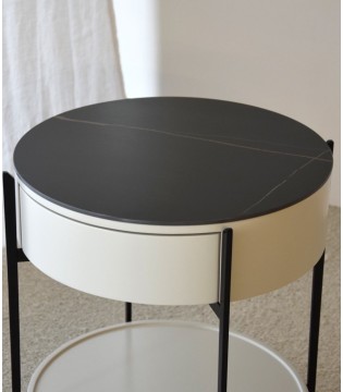 Mesa auxiliar N. 18 piedra sintetizada negra - VP Interiorismo 2