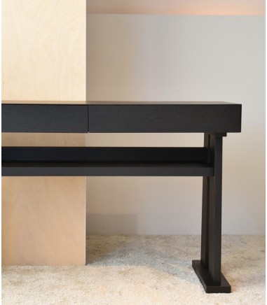 Consola en roble color negro mate - VP Interiorismo