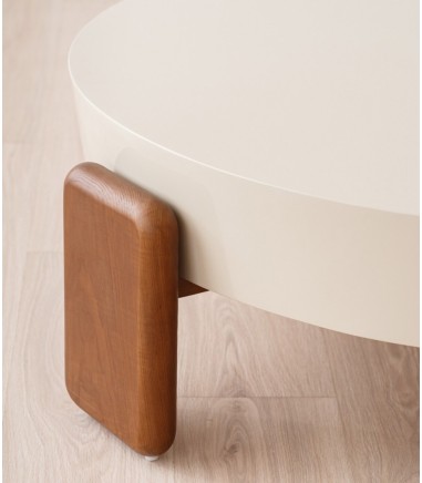 Mesa centro Obi lacado beige y nogal - VP Interiorismo