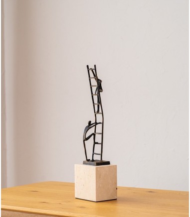 Escultura Up & Down N2 metal y mármol - VP Interiorismo