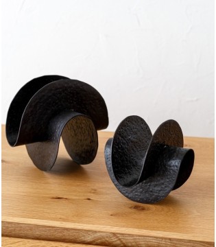 Set 2 esculturas Onda bronce envejecido - VP Interiorismo