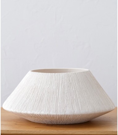 Centro de mesa decorativo Einés blanco textura - VP Interiorismo