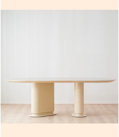 Mesa comedor Dune lacado y cerámico - VP Interiorismo