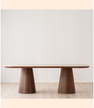 Mesa comedor Dolmen cerámico y nogal - VP Interiorismo
