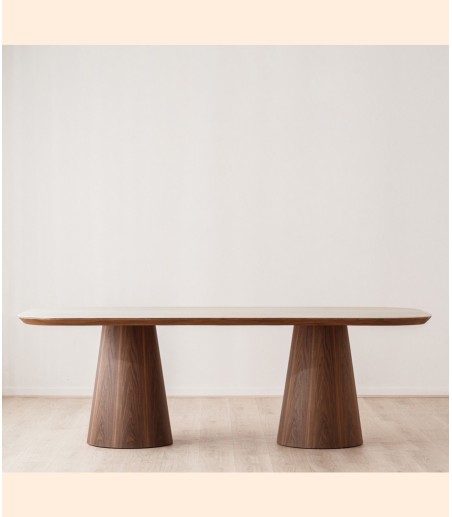 Mesa comedor Dolmen cerámico y nogal - VP Interiorismo