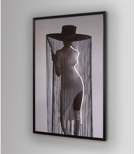 Cuadro Diva con luz led 80x120cm  - Schuller