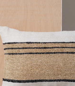 Cojín de algodón Ero blanco camel negro N2 - VP Interiorismo 2