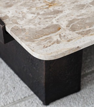 Mesa de centro cuadrada mármol y metal - VP Interiorismo 2