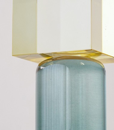 Candelabro ILY turquesa y lima suave - VP Interiorismo