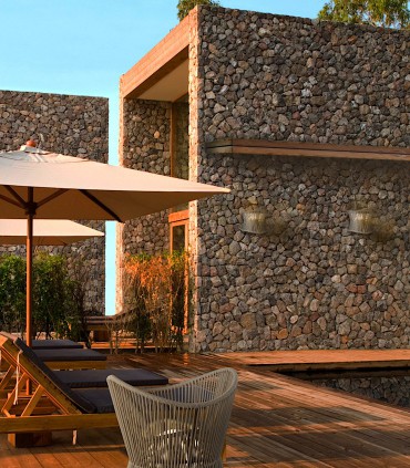 Aplique pared exterior POLINESIA 7133 Mantra. Imagen de ambiente