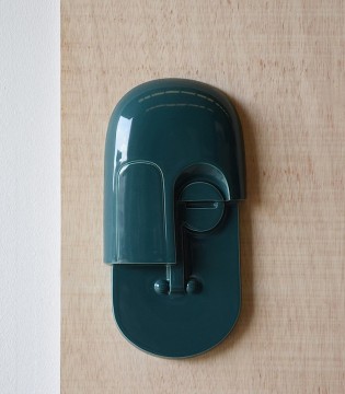 Máscara de pared verde...
